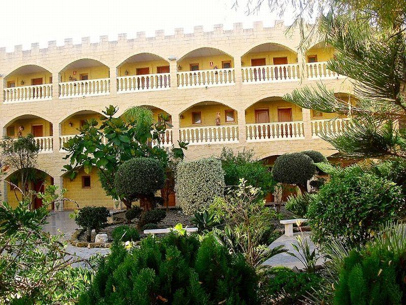 Hotel Plaza Del Castillo Malaga Exterior photo