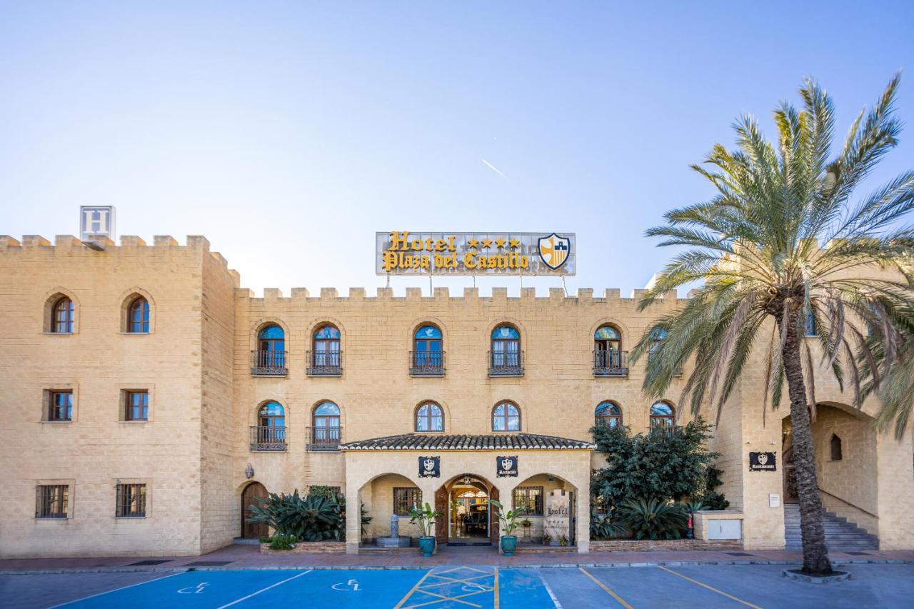 Hotel Plaza Del Castillo Malaga Exterior photo